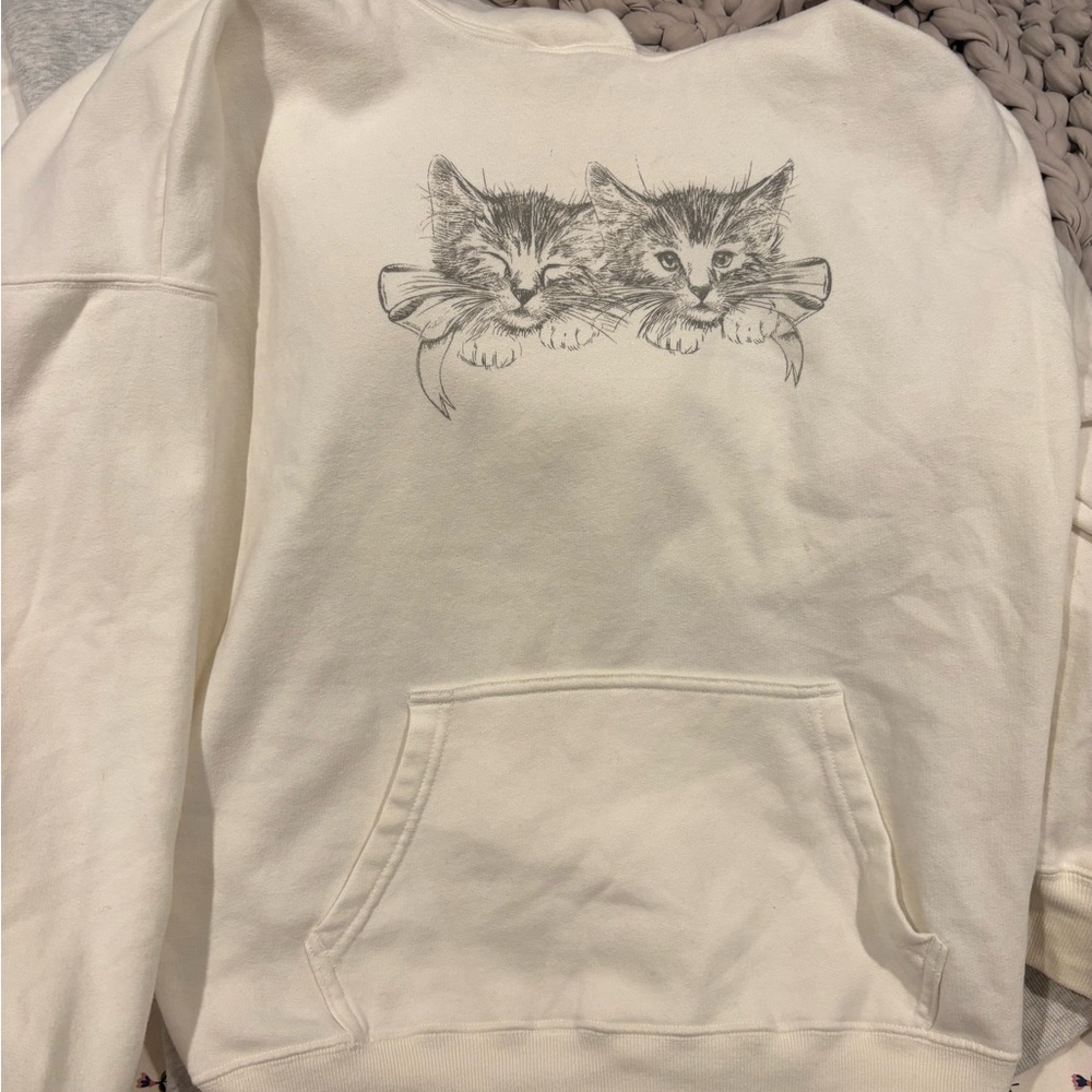 Hollister Cream Hoodie with Gray Kitten Sketch